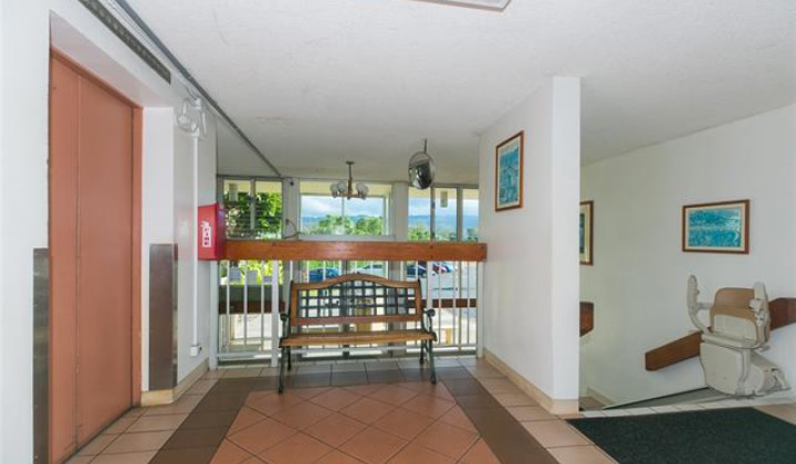 5180 Likini Street,Honolulu,Hawaii,96818,2 Bedrooms Bedrooms,1 BathroomBathrooms,Condo/Townhouse,Likini,8,17556717