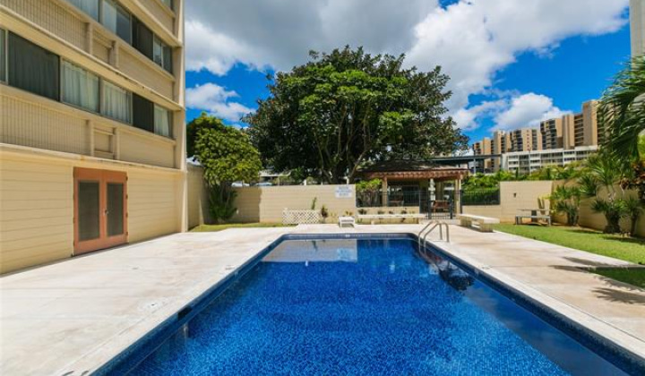 5180 Likini Street,Honolulu,Hawaii,96818,2 Bedrooms Bedrooms,1 BathroomBathrooms,Condo/Townhouse,Likini,8,17556717