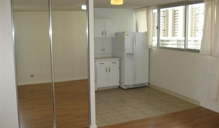 5180 Likini Street,Honolulu,Hawaii,96818,2 Bedrooms Bedrooms,1 BathroomBathrooms,Condo/Townhouse,Likini,8,17556717