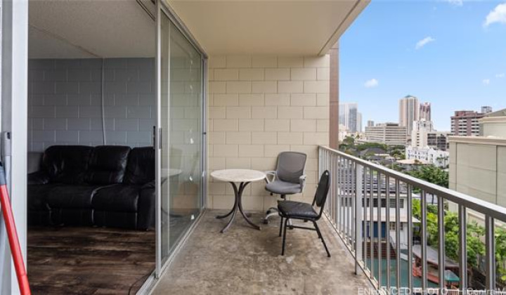 1420 Victoria Street,Honolulu,Hawaii,96822,2 Bedrooms Bedrooms,1 BathroomBathrooms,Condo/Townhouse,Victoria,7,17675273