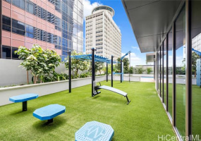 1388 Kapiolani Boulevard,Honolulu,Hawaii,96814,1 Bedroom Bedrooms,1 BathroomBathrooms,Condo/Townhouse,Kapiolani,37,17703627