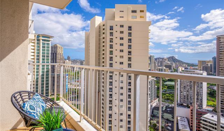 400 Hobron Lane,Honolulu,Hawaii,96815,1 ベッドルーム ベッドルーム,1 バスルームバスルーム,コンド / タウンハウス,Hobron,30,17711883