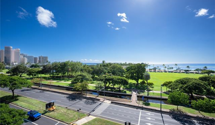 1388 Ala Moana Boulevard,Honolulu,Hawaii,96814,2 Bedrooms Bedrooms,2 BathroomsBathrooms,Condo/Townhouse,Ala Moana,5,17732605