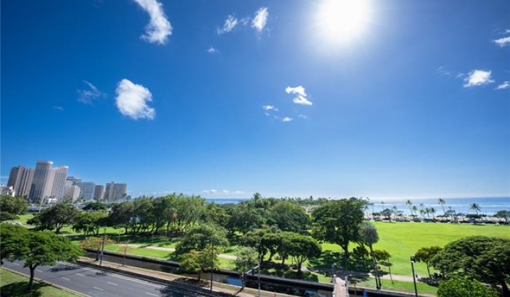 1388 Ala Moana Boulevard,Honolulu,Hawaii,96814,2 Bedrooms Bedrooms,2 BathroomsBathrooms,Condo/Townhouse,Ala Moana,5,17732605