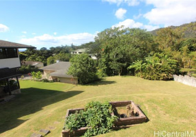 3086 Kaohinani Drive,Honolulu,Hawaii,96817,6 Bedrooms Bedrooms,5 BathroomsBathrooms,Single family,Kaohinani,17745953