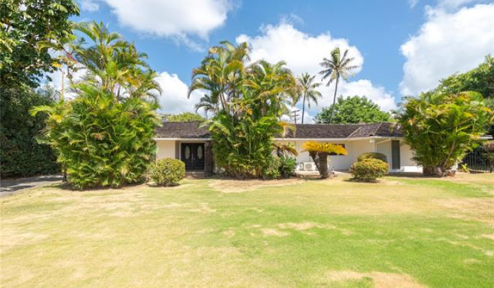 1129 Kaimoku Place,Honolulu,Hawaii,96821,5 ベッドルーム ベッドルーム,3 バスルームバスルーム,一戸建て,Kaimoku,17671413