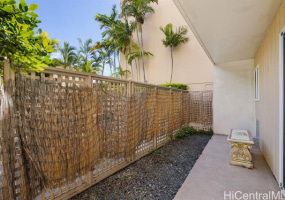 555 University Avenue,Honolulu,Hawaii,96826,1 Bedroom Bedrooms,1 BathroomBathrooms,Condo/Townhouse,University,1,17779410