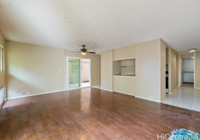 555 University Avenue,Honolulu,Hawaii,96826,1 Bedroom Bedrooms,1 BathroomBathrooms,Condo/Townhouse,University,1,17779410