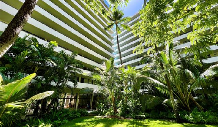 425 Ena Road,Honolulu,Hawaii,96815,1 ベッドルーム ベッドルーム,1 バスルームバスルーム,コンド / タウンハウス,Ena,3,17861232