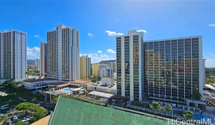 2500 Kalakaua Avenue,Honolulu,Hawaii,96815,1 BathroomBathrooms,Condo/Townhouse,Kalakaua,16,17842718