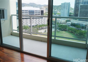 215 King Street,Honolulu,Hawaii,96817,2 Bedrooms Bedrooms,2 BathroomsBathrooms,Condo/Townhouse,King,18,17852584