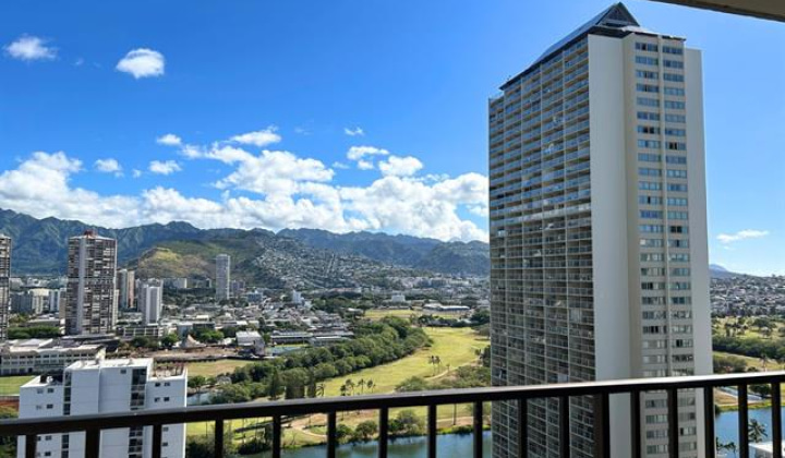 2240 Kuhio Avenue,Honolulu,Hawaii,96815,1 ベッドルーム ベッドルーム,1 バスルームバスルーム,コンド / タウンハウス,Kuhio,24,17885544