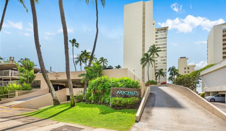 2895 Kalakaua Avenue,Honolulu,Hawaii,96815,1 BathroomBathrooms,Condo/Townhouse,Kalakaua,5,17898943