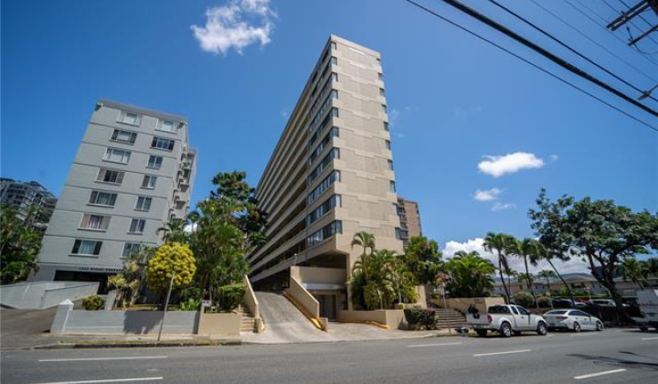 1040 Kinau Street,Honolulu,Hawaii,96814,2 ベッドルーム ベッドルーム,1 バスルームバスルーム,コンド / タウンハウス,Kinau,8,17906562