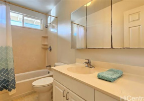 2826 Manoa Road,Honolulu,Hawaii,96822,6 Bedrooms Bedrooms,2 BathroomsBathrooms,Single family,Manoa,17947732