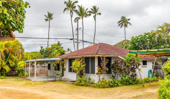 942 Mokulua Drive,Kailua,Hawaii,96734,4 Bedrooms Bedrooms,3 BathroomsBathrooms,Single family,Mokulua,17950344