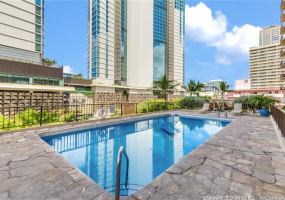 2140 Kuhio Avenue,Honolulu,Hawaii,96815,1 Bedroom Bedrooms,1 BathroomBathrooms,Condo/Townhouse,Kuhio,21,17935382