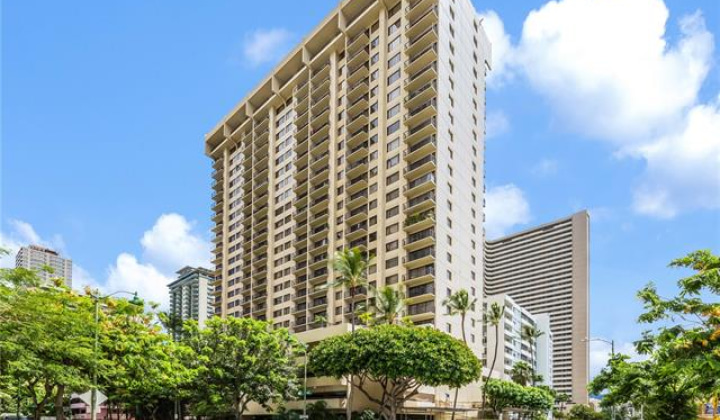 2140 Kuhio Avenue,Honolulu,Hawaii,96815,1 Bedroom Bedrooms,1 BathroomBathrooms,Condo/Townhouse,Kuhio,21,17935382