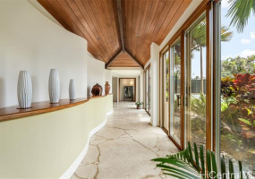 145/151 Kailuana Loop,Kailua,Hawaii,96734,10 Bedrooms Bedrooms,8 BathroomsBathrooms,Single family,Kailuana,17943337