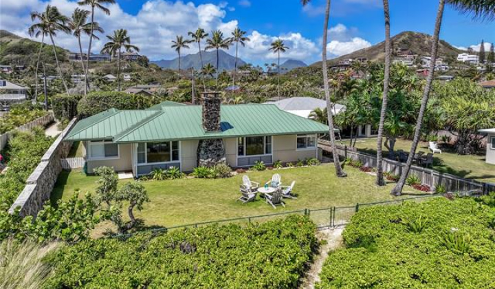 942 Mokulua Drive,Kailua,Hawaii,96734,4 ベッドルーム ベッドルーム,3 バスルームバスルーム,一戸建て,Mokulua,17950344