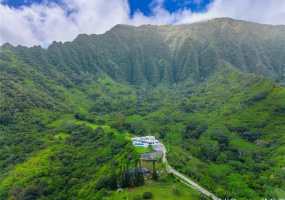 47-958 Kamakoi Road,Kaneohe,Hawaii,96744,5 Bedrooms Bedrooms,5 BathroomsBathrooms,Single family,Kamakoi,17996897