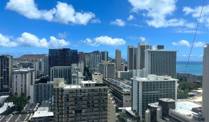 2240 Kuhio Avenue,Honolulu,Hawaii,96815,1 ベッドルーム ベッドルーム,1 バスルームバスルーム,コンド / タウンハウス,Kuhio,24,17885544