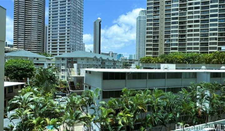 425 Ena Road,Honolulu,Hawaii,96815,1 ベッドルーム ベッドルーム,1 バスルームバスルーム,コンド / タウンハウス,Ena,4,17961985