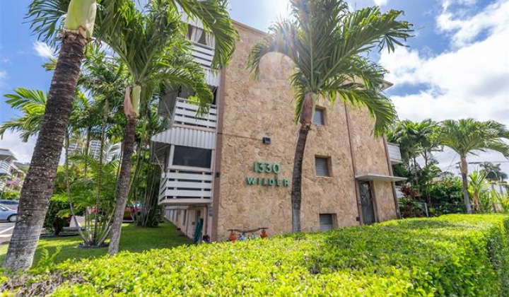 1330 Wilder Avenue,Honolulu,Hawaii,96822,2 ベッドルーム ベッドルーム,1 バスルームバスルーム,コンド / タウンハウス,Wilder,1,17967154