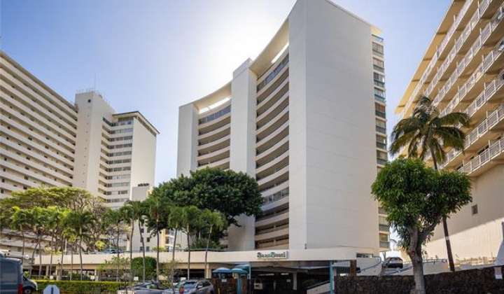 2877 Kalakaua Avenue,Honolulu,Hawaii,96815,2 ベッドルーム ベッドルーム,2 バスルームバスルーム,コンド / タウンハウス,Kalakaua,8,17999545