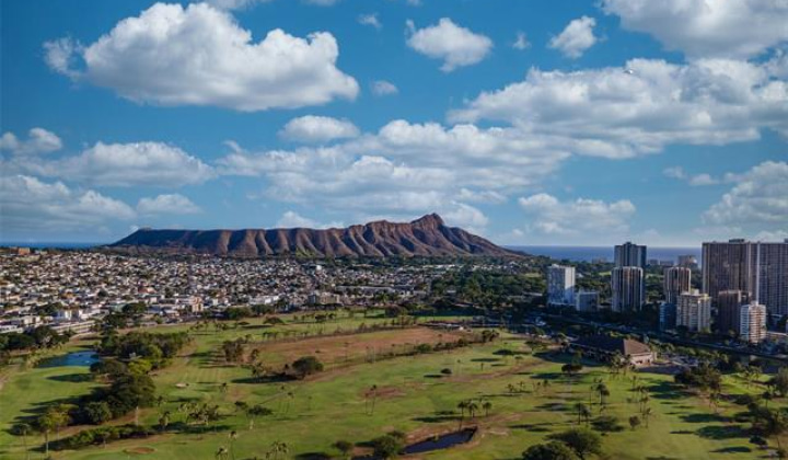 2916 Date Street,Honolulu,Hawaii,96816,1 Bedroom Bedrooms,1 BathroomBathrooms,Condo/Townhouse,Date,9,18000896