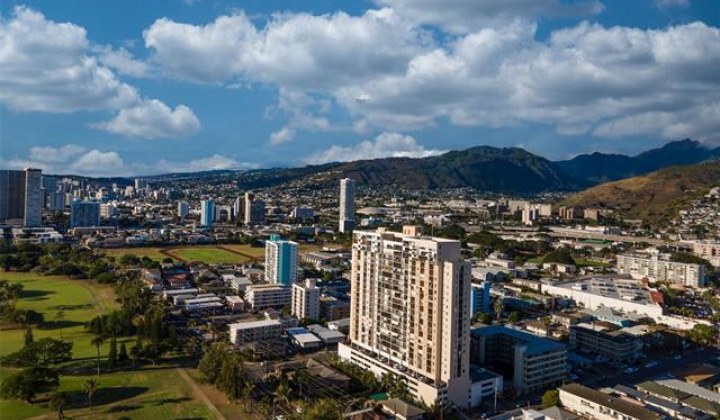 410 Atkinson Drive,Honolulu,Hawaii,96814,1 Bedroom Bedrooms,1 BathroomBathrooms,Condo/Townhouse,Atkinson,33,17743003