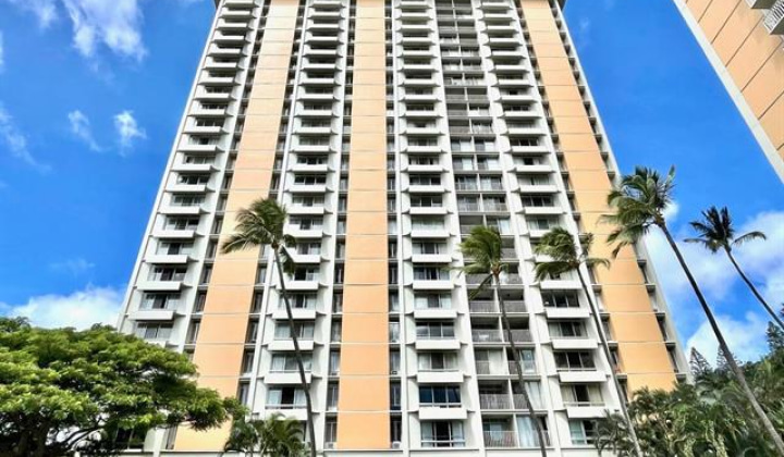 1515 Nuuanu Avenue,Honolulu,Hawaii,96817,1 Bedroom Bedrooms,1 BathroomBathrooms,Condo/Townhouse,Nuuanu,21,18043842