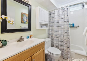 2450 Prince Edward Street,Honolulu,Hawaii,96815,1 BathroomBathrooms,Condo/Townhouse,Prince Edward,10,17907379