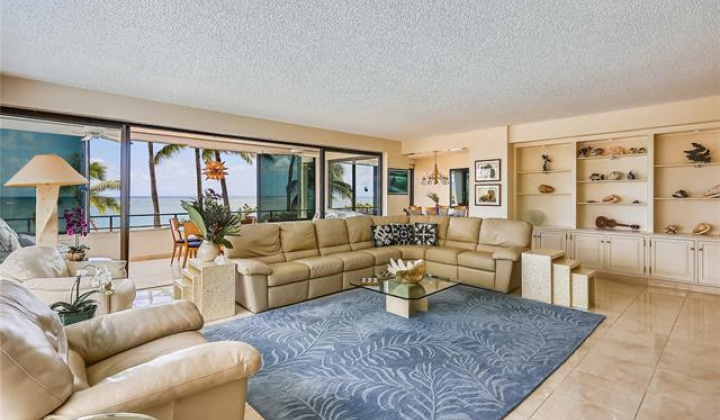 4999 Kahala Avenue,Honolulu,Hawaii,96816,2 ベッドルーム ベッドルーム,2 バスルームバスルーム,コンド / タウンハウス,Kahala,1,18023793