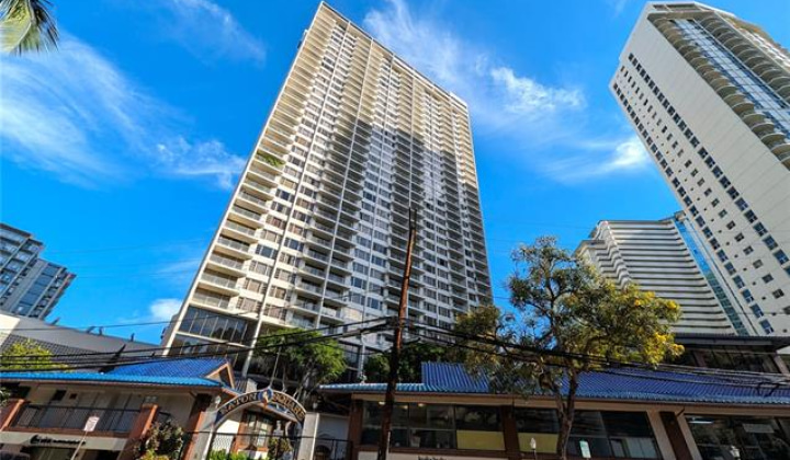 400 Hobron Lane,Honolulu,Hawaii,96815,1 ベッドルーム ベッドルーム,1 バスルームバスルーム,コンド / タウンハウス,Hobron,8,17944000