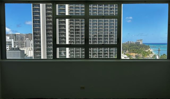 2500 Kalakaua Avenue,Honolulu,Hawaii,96815,2 ベッドルーム ベッドルーム,2 バスルームバスルーム,コンド / タウンハウス,Kalakaua,11,17944170