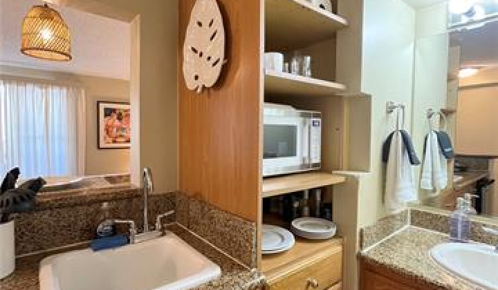 2450 Prince Edward Street,Honolulu,Hawaii,96815,1 BathroomBathrooms,Condo/Townhouse,Prince Edward,9,18079230