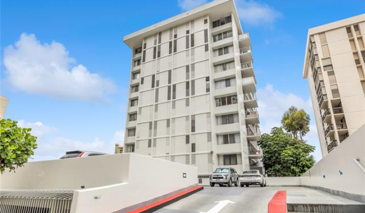 1069 Spencer Street,Honolulu,Hawaii,96822,2 Bedrooms Bedrooms,1 BathroomBathrooms,Condo/Townhouse,Spencer,10,18085006