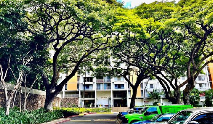 1511 Nuuanu Avenue,Honolulu,Hawaii,96817,1 ベッドルーム ベッドルーム,1 バスルームバスルーム,コンド / タウンハウス,Nuuanu,4,18041435