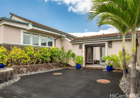 4140 Black Point Road,Honolulu,Hawaii,96816,4 Bedrooms Bedrooms,4 BathroomsBathrooms,Single family,Black Point,18061404