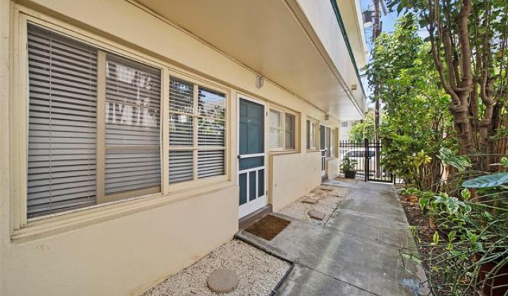 1868 Kahakai Drive,Honolulu,Hawaii,96814,1 Bedroom Bedrooms,1 BathroomBathrooms,Condo/Townhouse,Kahakai,1,18061631