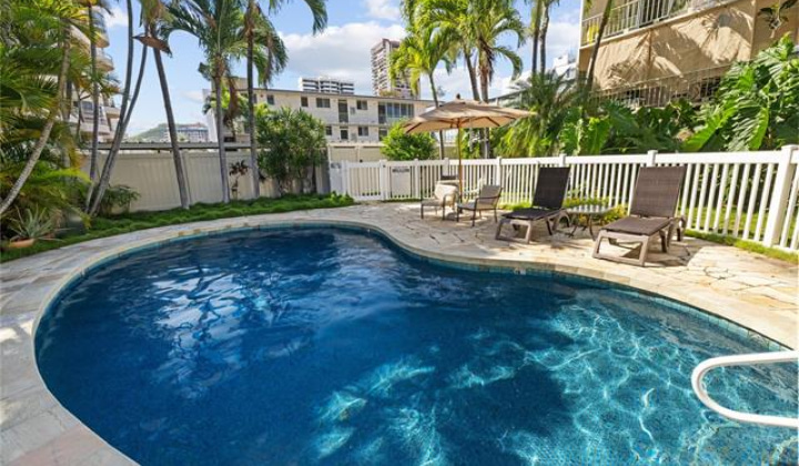 1505 Kewalo Street,Honolulu,Hawaii,96822,1 Bedroom Bedrooms,1 BathroomBathrooms,Condo/Townhouse,Kewalo,3,18062472