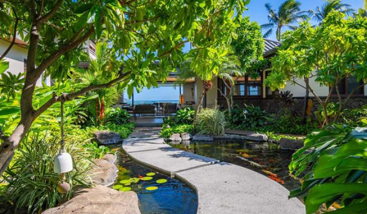 96 Niuiki Circle,Honolulu,Hawaii,96821,4 Bedrooms Bedrooms,5 BathroomsBathrooms,Single family,Niuiki,18102514