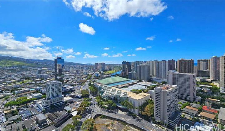 1631 Kapiolani Boulevard,Honolulu,Hawaii,96814,2 ベッドルーム ベッドルーム,2 バスルームバスルーム,コンド / タウンハウス,Kapiolani,33,18068432