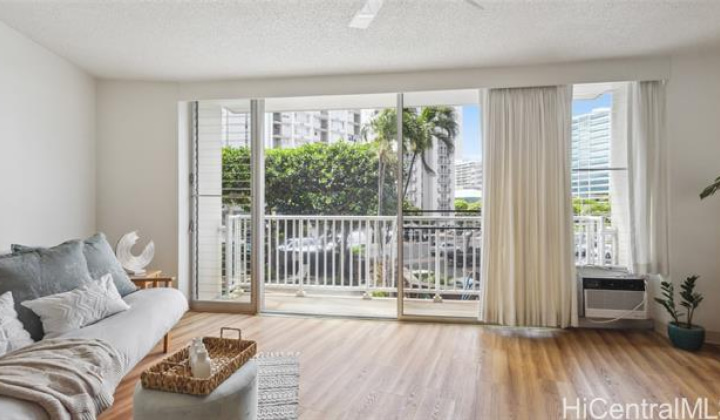 750 Amana Street,Honolulu,Hawaii,96814,1 BathroomBathrooms,Condo/Townhouse,Amana,2,18122232