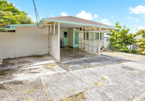 2417 Naai Street,Honolulu,Hawaii,96819,8 Bedrooms Bedrooms,4 BathroomsBathrooms,Single family,Naai,18084458