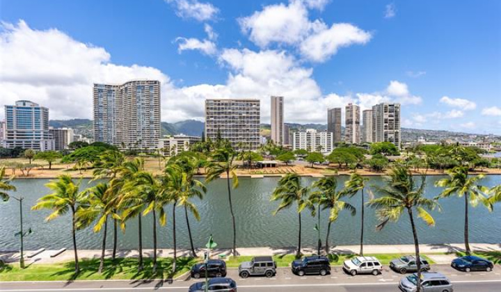 2085 Ala Wai Boulevard,Honolulu,Hawaii,96815,2 ベッドルーム ベッドルーム,1 バスルームバスルーム,コンド / タウンハウス,Ala Wai,6,18086138