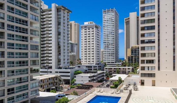 2415 Ala Wai Boulevard,Honolulu,Hawaii,96815,2 ベッドルーム ベッドルーム,1 バスルームバスルーム,コンド / タウンハウス,Ala Wai,8,18088962