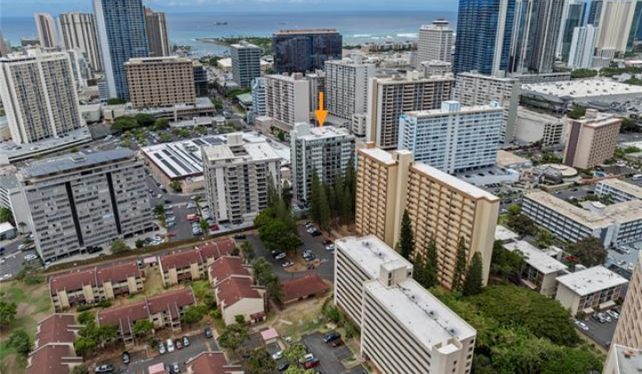 1610 Kanunu Street,Honolulu,Hawaii,96814,2 Bedrooms Bedrooms,1 BathroomBathrooms,Condo/Townhouse,Kanunu,3,18095259