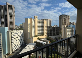 411 Hobron Lane,Honolulu,Hawaii,96815,1 Bedroom Bedrooms,1 BathroomBathrooms,Condo/Townhouse,Hobron,18,17997775